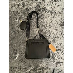 Steve Madden Bevelyn Handbag (Black)